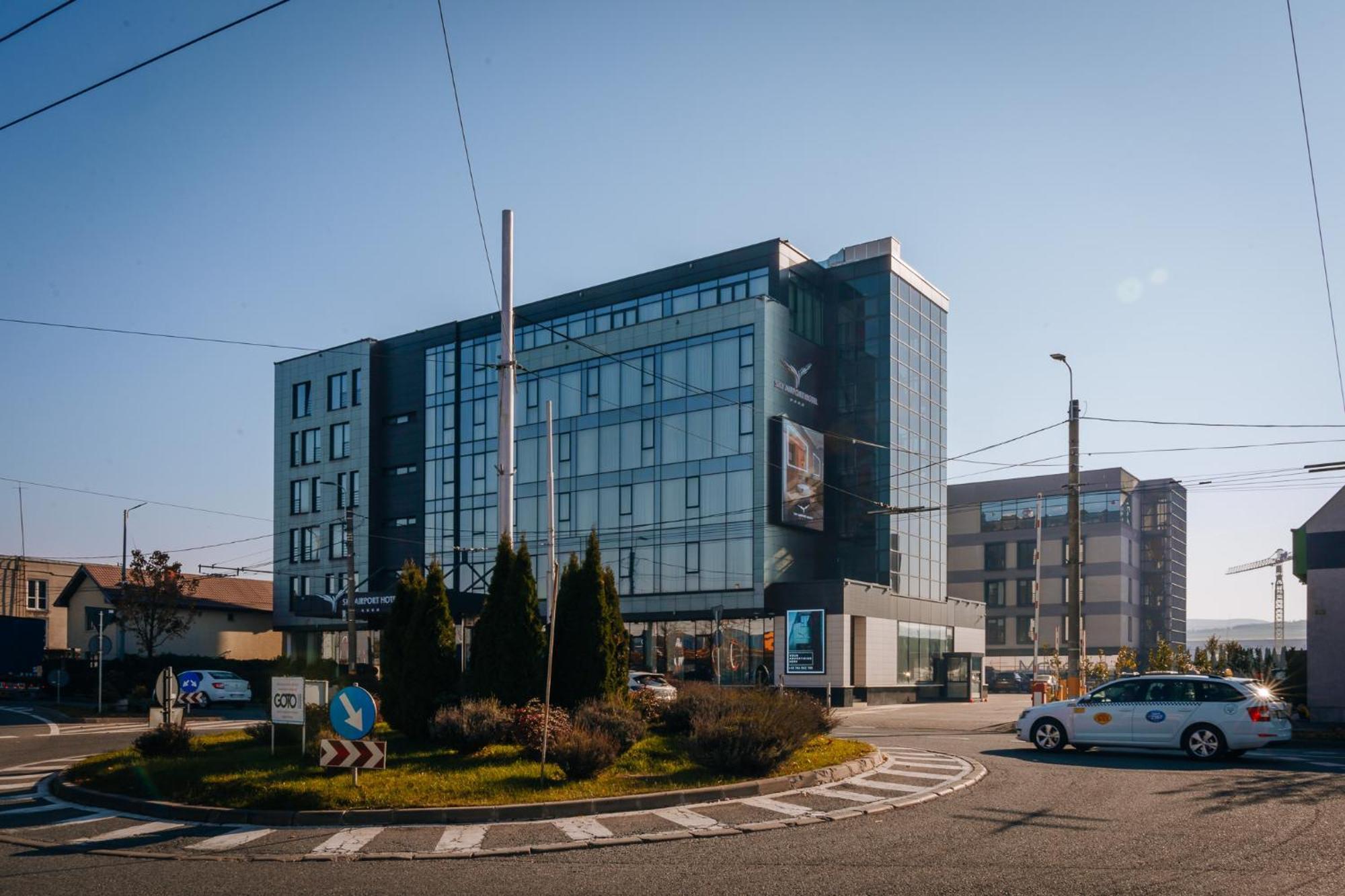 Sky Airport Hotel Cluj-Napoca Luaran gambar