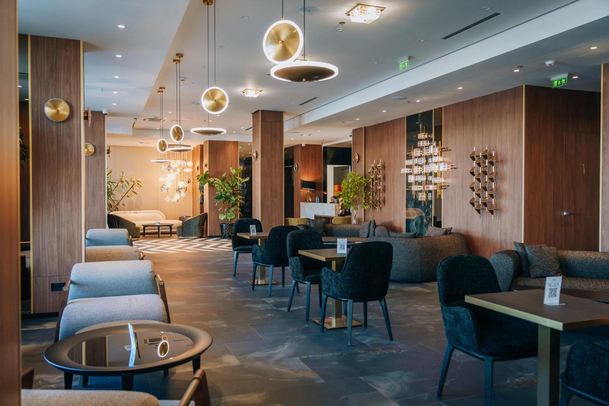 Sky Airport Hotel Cluj-Napoca Luaran gambar