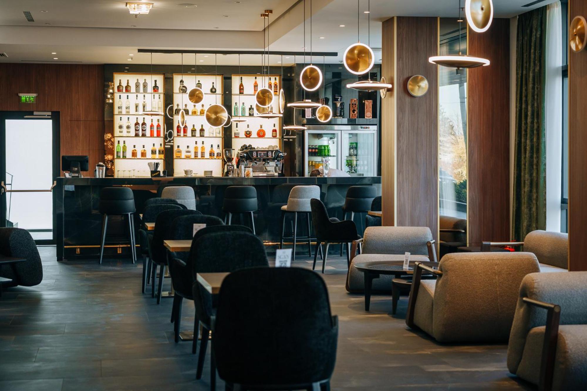 Sky Airport Hotel Cluj-Napoca Luaran gambar