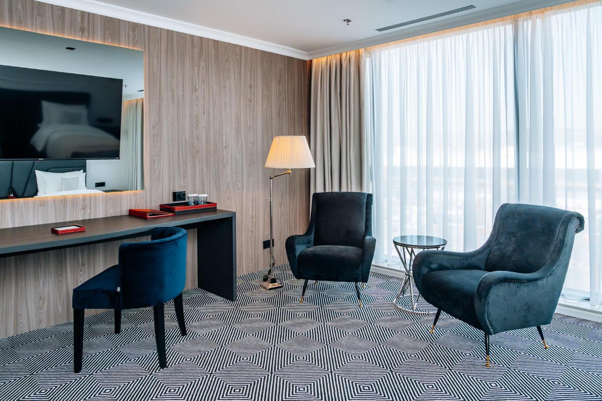 Sky Airport Hotel Cluj-Napoca Luaran gambar